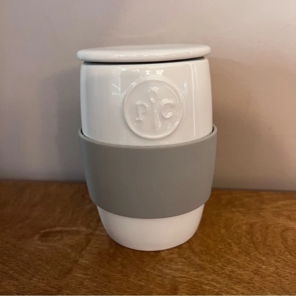 Pampered Chef Ceramic Egg Cooker G7
